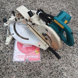 Makita LS1013KL 10in Sliding Chop Miter Saw Excellent Condition. Clamp +80T New Blade. For Pick Up Fremont Sea. No Low Ball Offers Please. No Trades