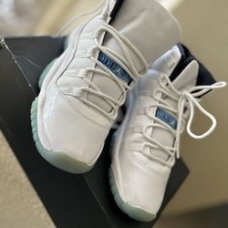 Air Jordan 11 Retro Blue 5Y