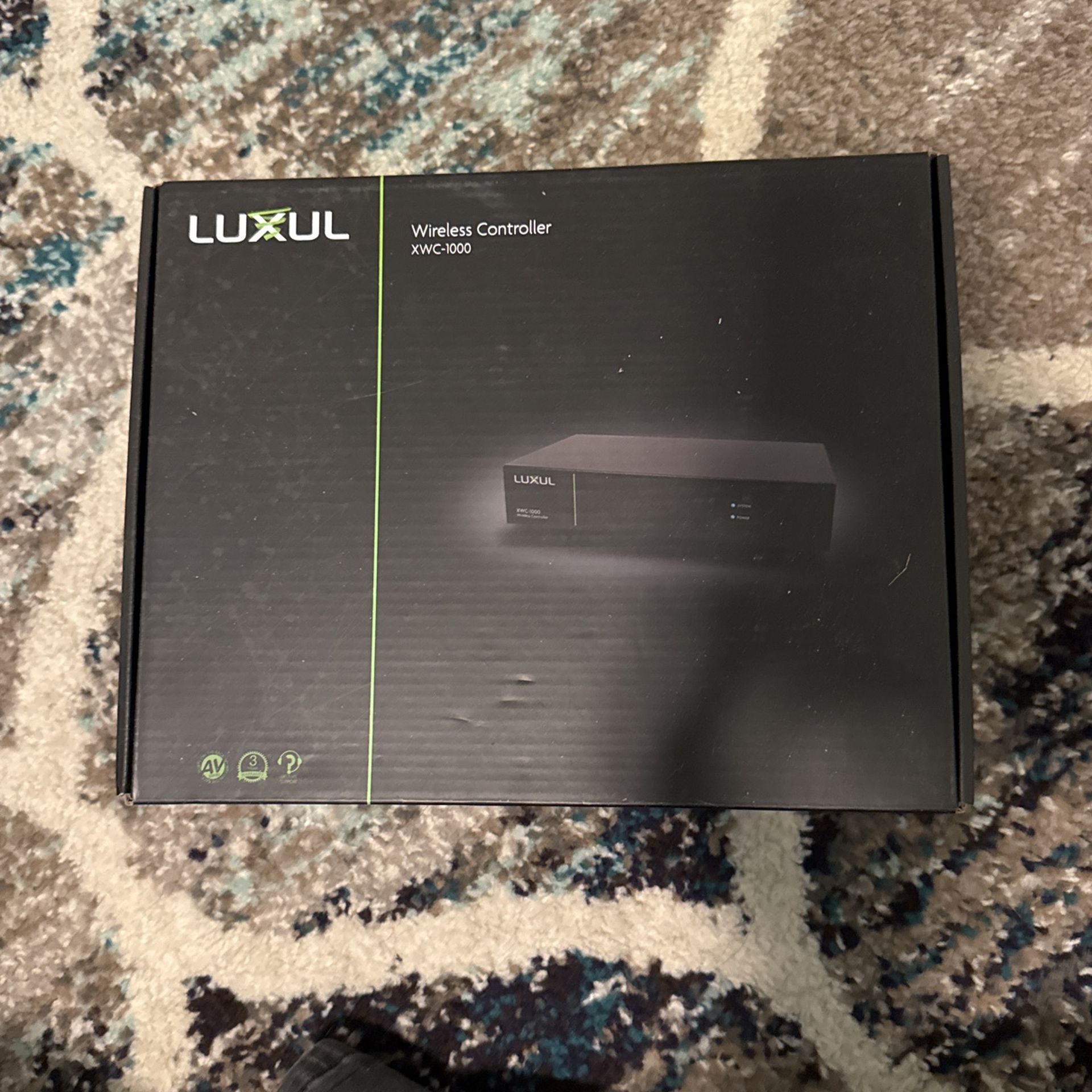 Luxul Wireless Controller