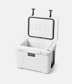 New Yeti Tundra 35 Cooler