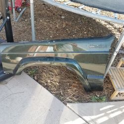 Jeep cherokee  Left Side Fender