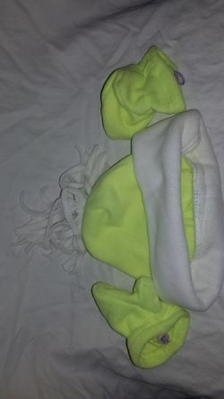Fleece baby neon white hat and mittens one size fits all