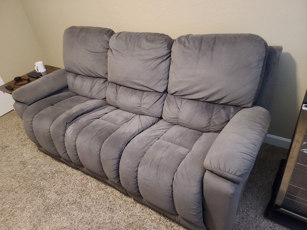 La-Z-Boy Recliner Couch