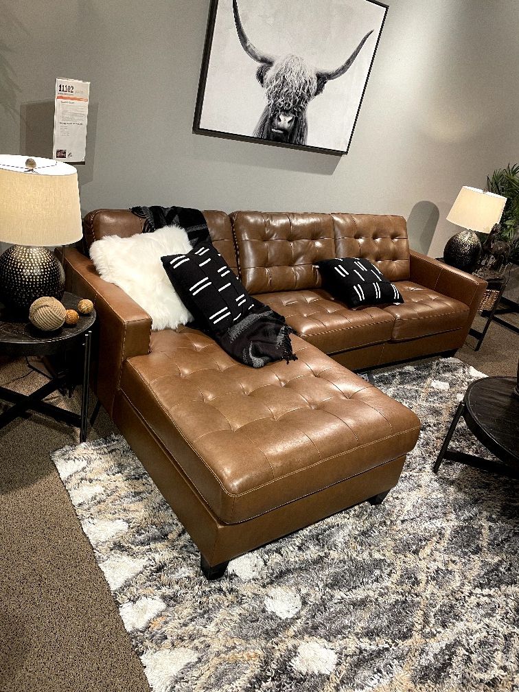 New Baskove LAF Real Leather Couch🍀Seccional Nuevo A Estrenar// Brand New Sectional//