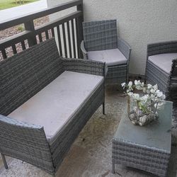 Free patio set