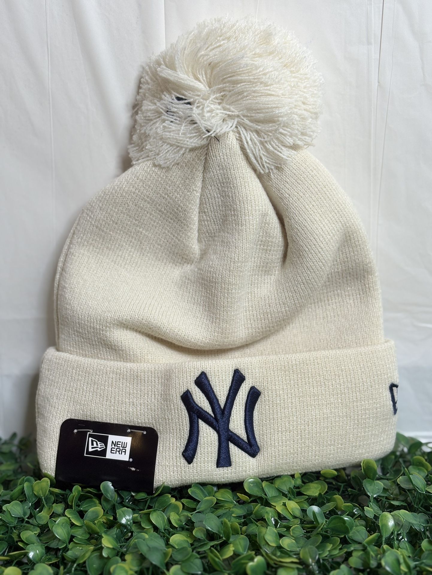 New York Yankees Tan Cuffed Beanie