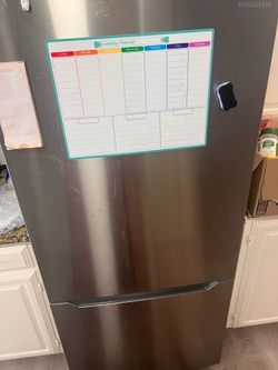 Insignia™ - 30 in. Wide 18.6 Cu. Ft. Bottom Freezer