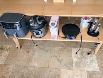 Small kitchen appliance bundle