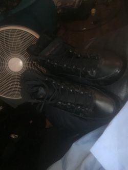 Black 9s size 7 1/2