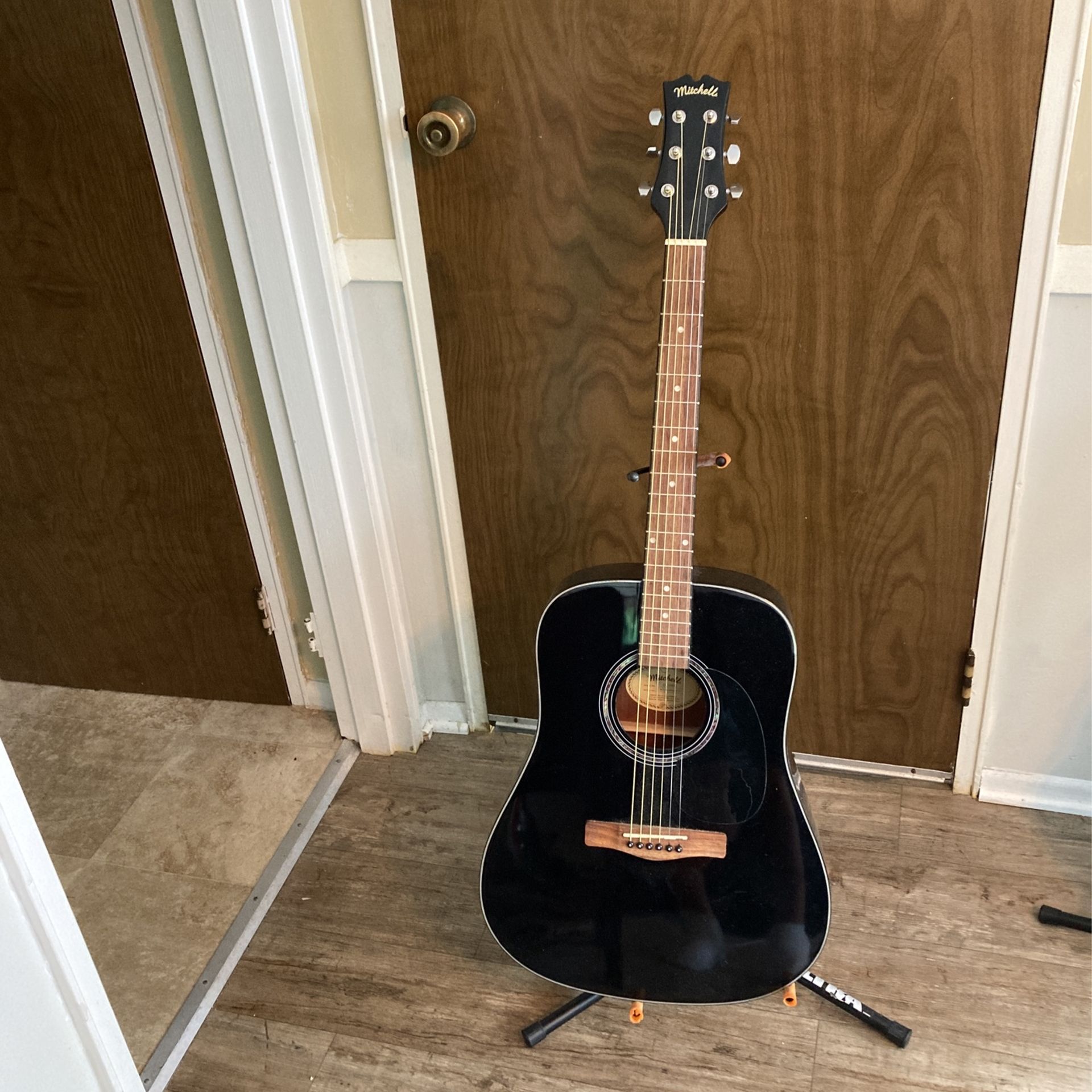Like New Mitchell Acoustic Guitar