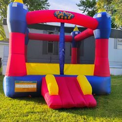 Magic Castle Jump House