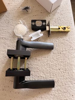 Reversible Interior Door Handle for bathroom and Closet, Matte Black