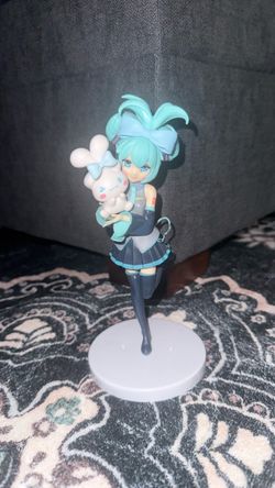 Sanrio Hatsune Miku Figure