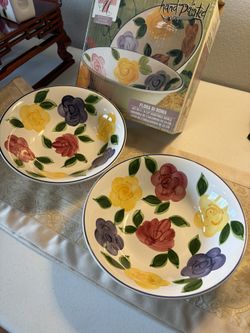 Hand Painted  9 1/2 Inch Bowl