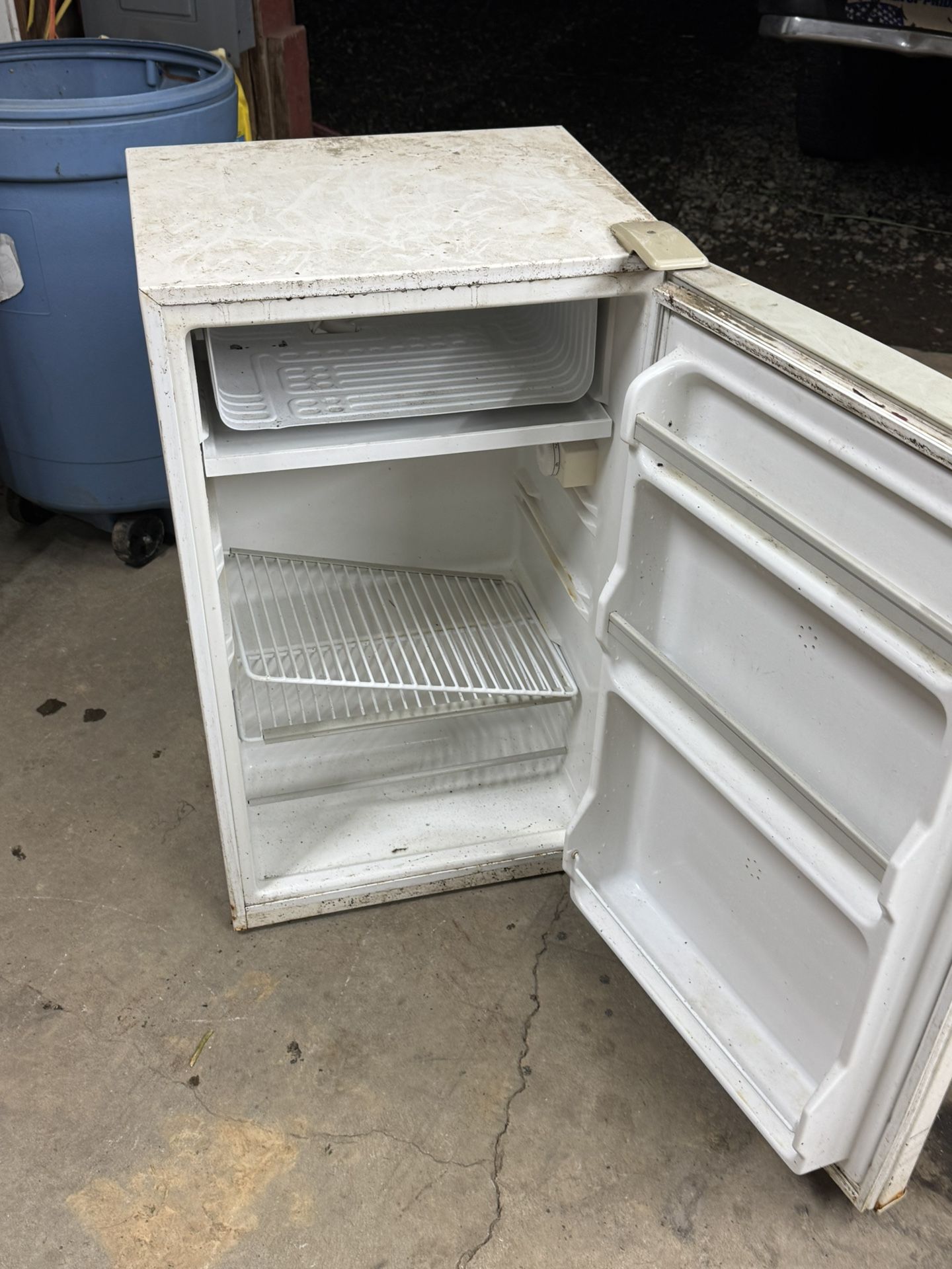 Mini Fridge