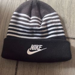 Kids Nike Beanie 