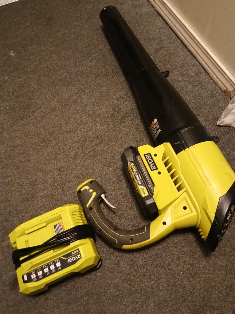 Ryobi Blower 40 V 2 AH. Battery And Charger $70 Firm Price