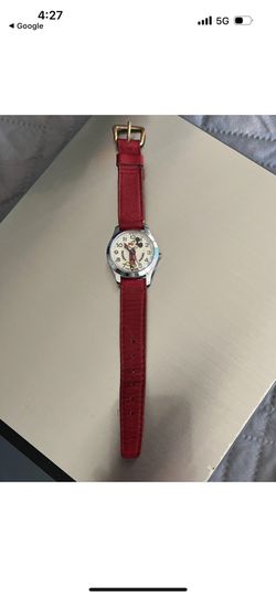 Vincent Mickey Mouse watch