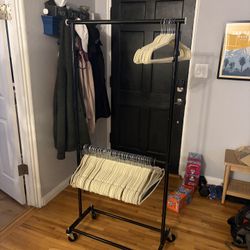 Portable Clothes Rack With Hangers