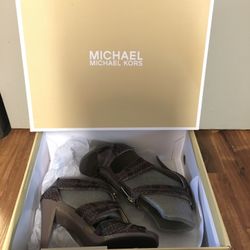 Brand New Woman’s Michael Kors brand Berkeley Cinder Snake Embossed Brown Leather High Heels Up For Sale