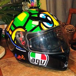 VALENTINO ROSSI TORTUGA AGV HELMET  W/BLUETOOTH