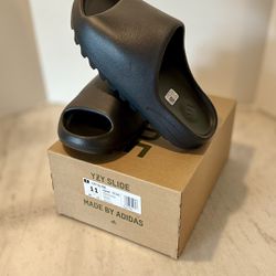 Adidas Yeezy Slide Onyx Size  11 Brand New In Box 