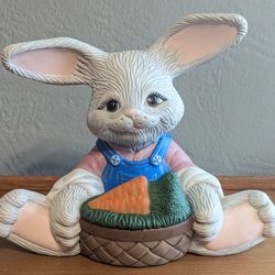 Vintage Ceramic Bunny Rabbit Candy Dish