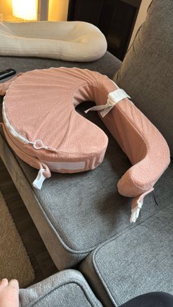 My Breast Friend Nursing Pillow