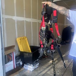 L/XL Body harness Fall tech 