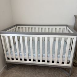 Delta Children’s Crib With Mattress 