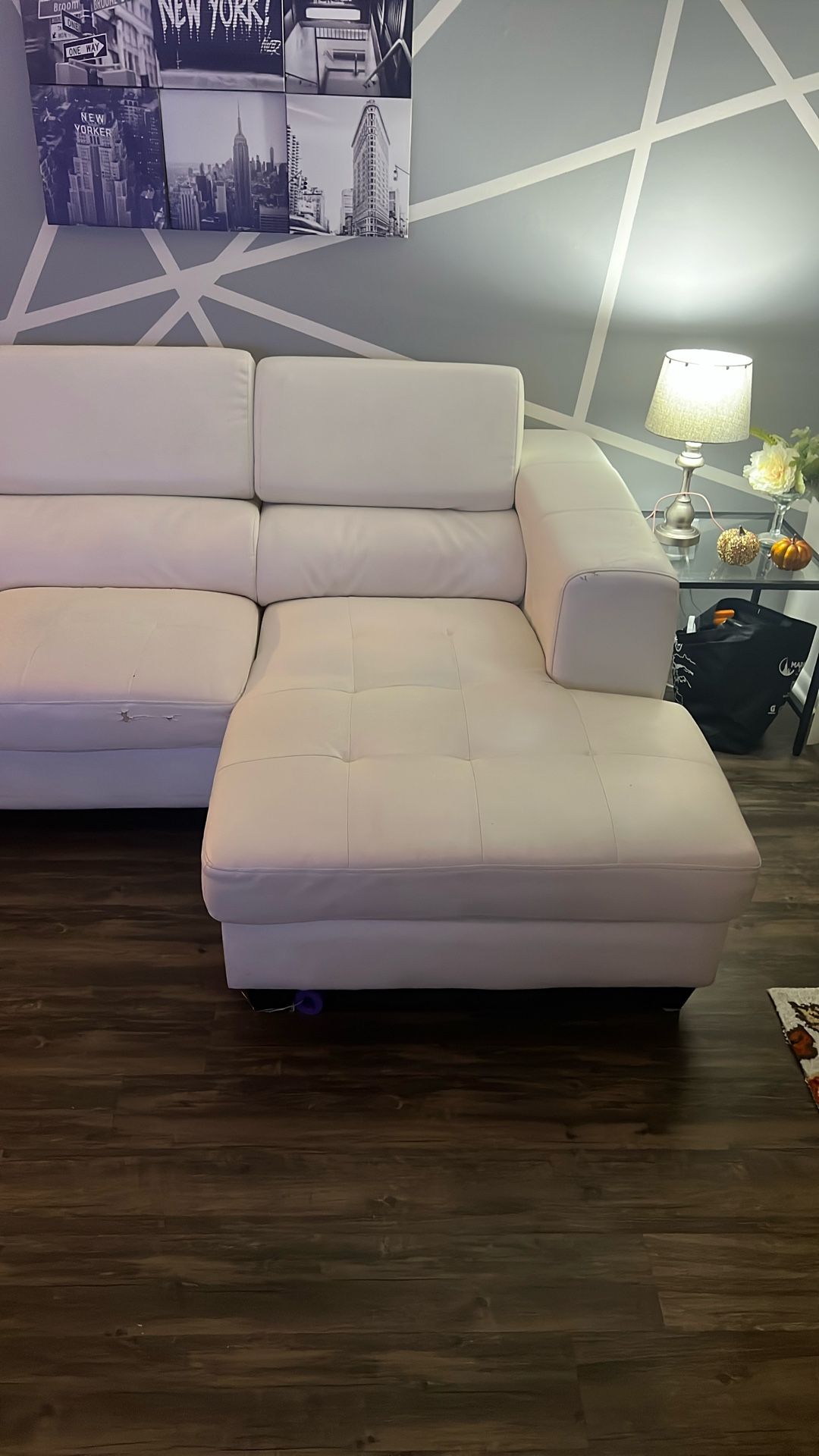 Free Sectional