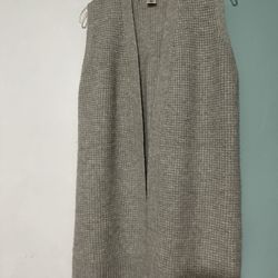 Like New Long Vest Size M For Women 