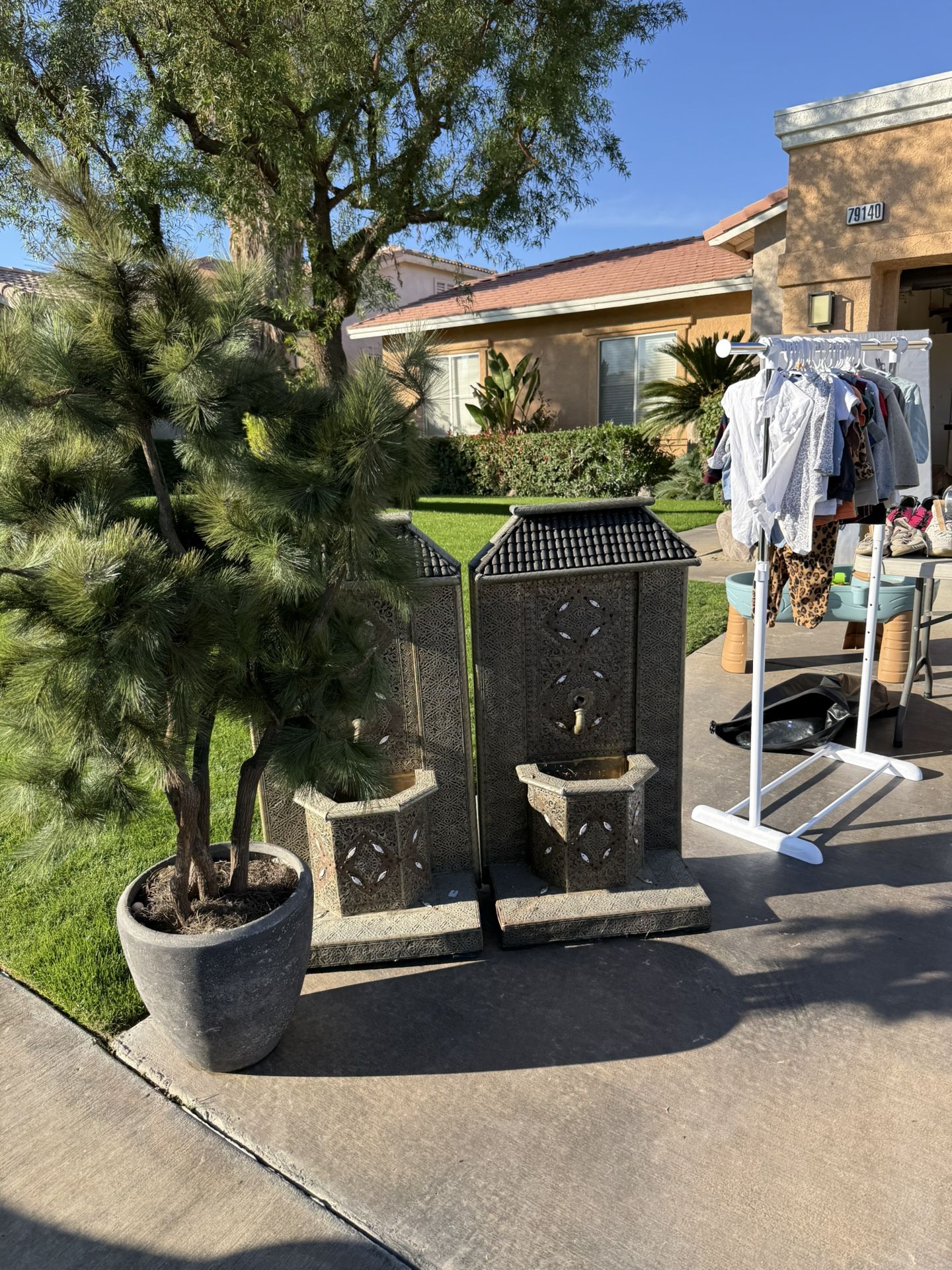 Yard Sale Sunday November 30th 79140 Diane Dr La Quinta 