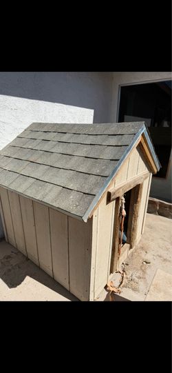 Large dog house - Casa para perros grandes