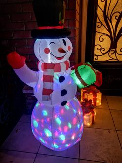 Ask About BUY1 GET1 FREE! MAOYUE Christmas Inflatables 5Ft Christmas Decorations
(was69.99$)