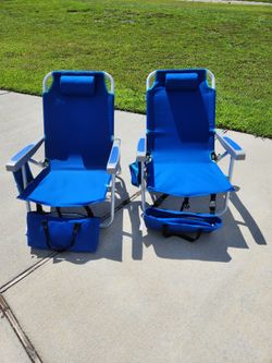 Set of 2 Blue Folding Beach Chairs with Bags
