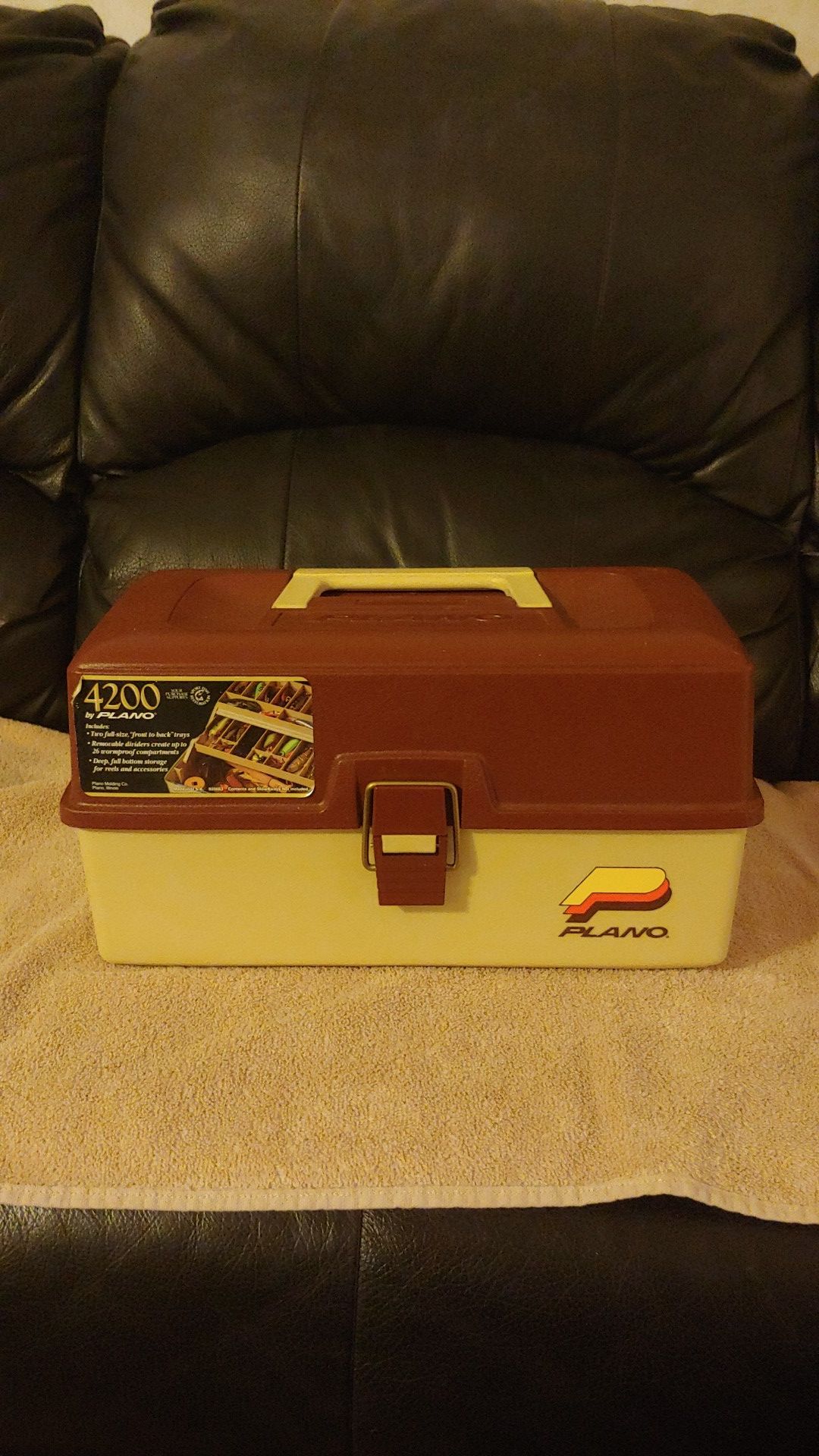 Vintage Plano 4200 Fishing Tackle Box