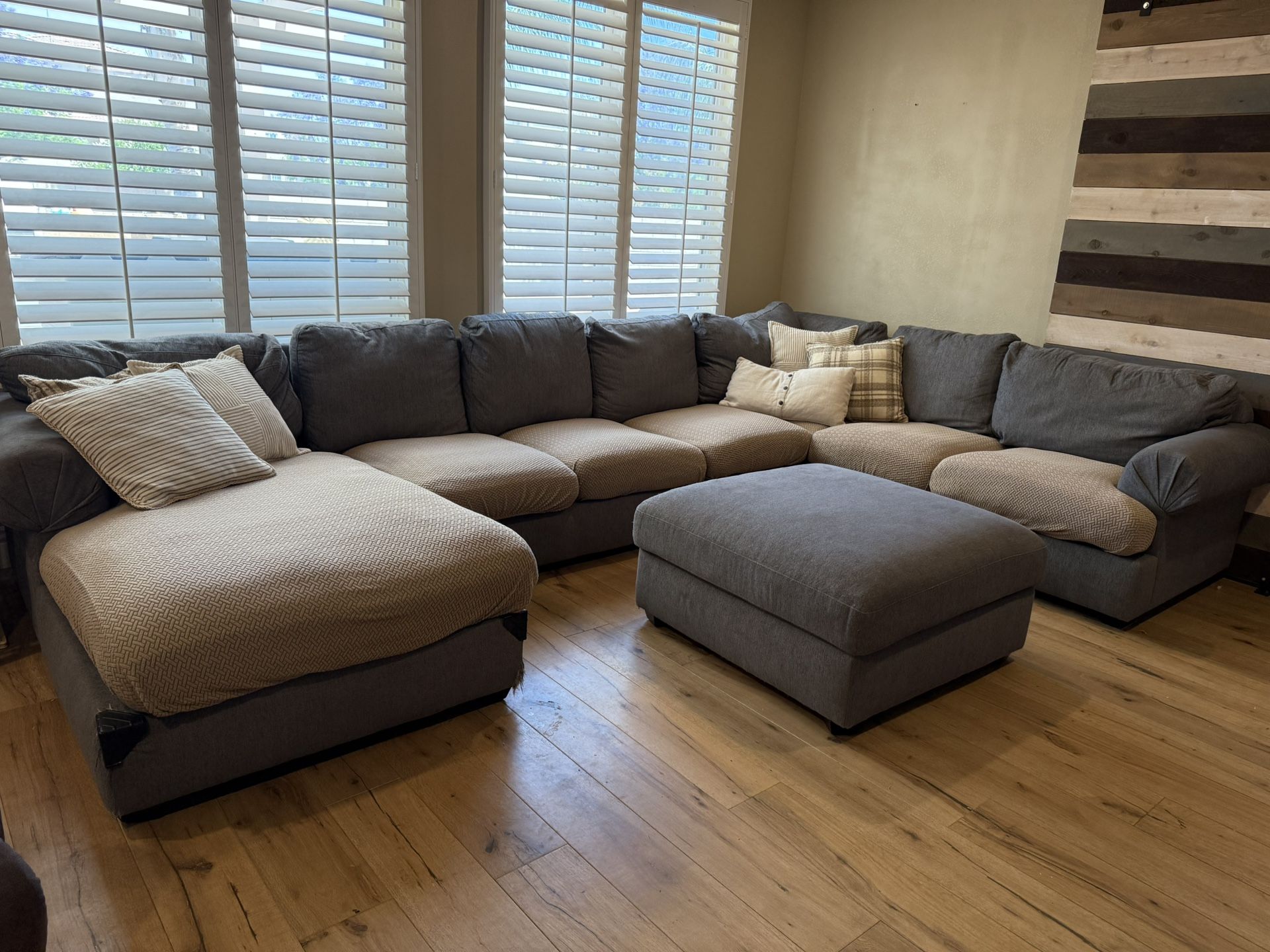 Gray Sectional with chaise and ottoman FREE