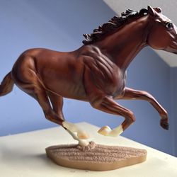 Breyer Horse Traditional Triple Crown Winner Secretariat 