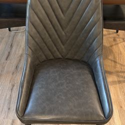 Modern Table With 4 Chairs 