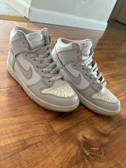5Y Nike Dunks “Vast Gray”