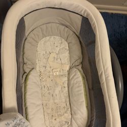 Bassinet Swing