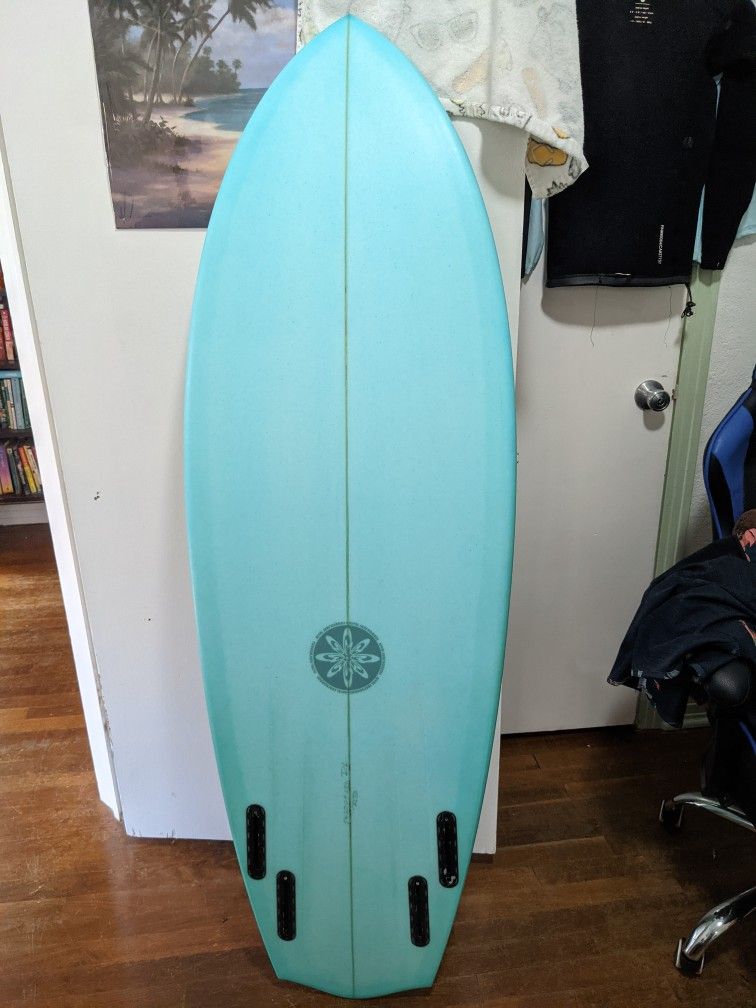 5'4" Rival Surfboard