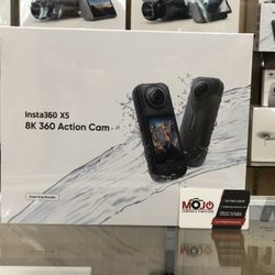 Insta360 X5 Essential Bundle