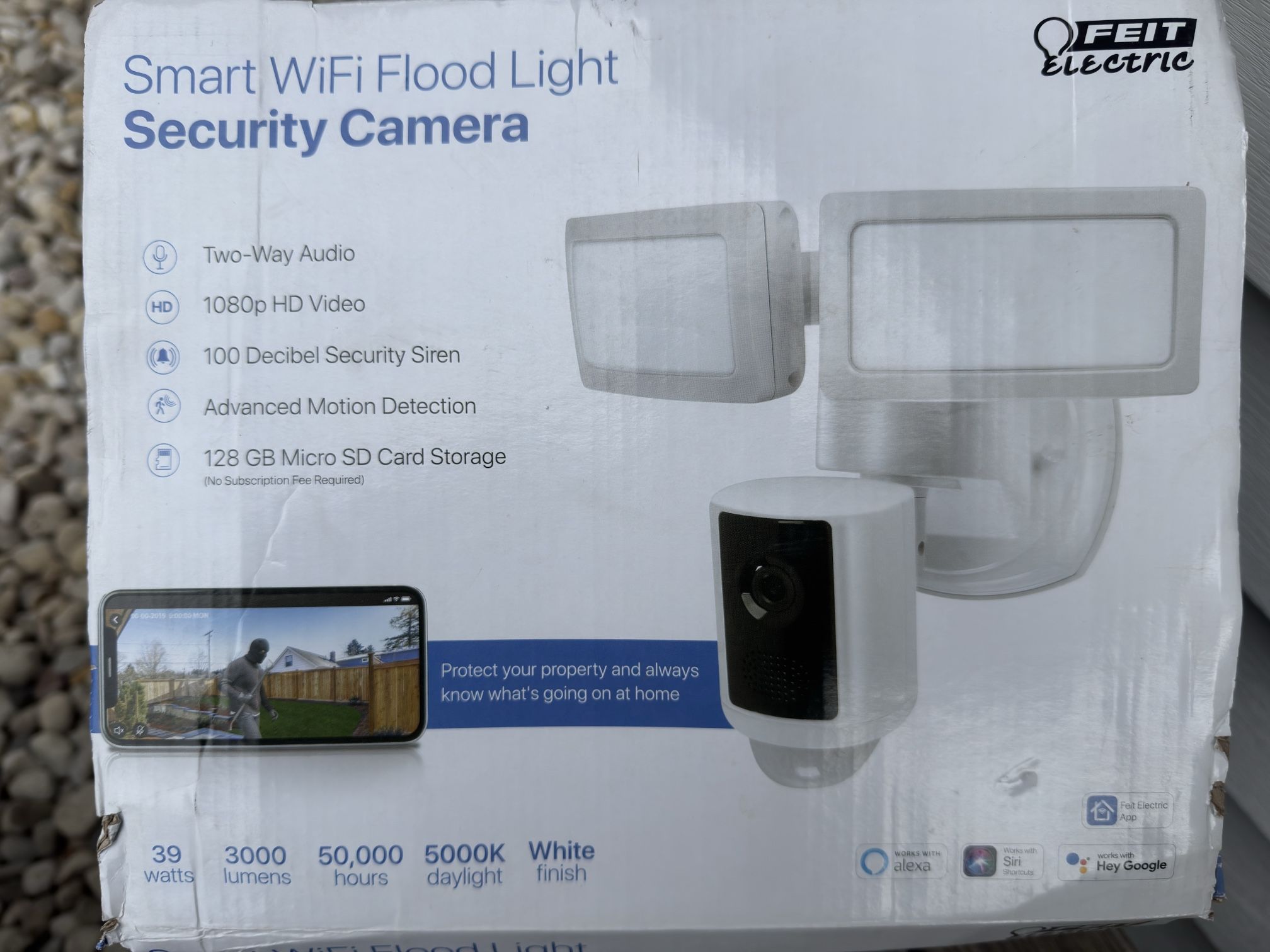 Smart WiFi Flood Light Security Camera