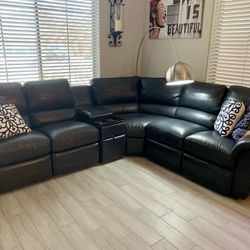 Lazy Boy Leather Sectional W 2 Recliners- Dark Blue