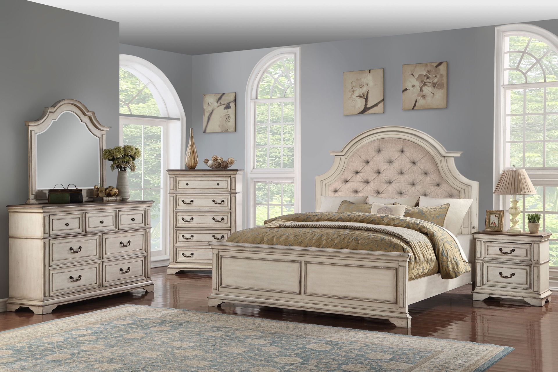 Bedroom Furniture Set