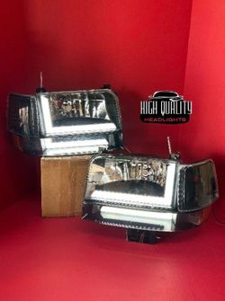 Ford F150  1992. 1996 Headlights.