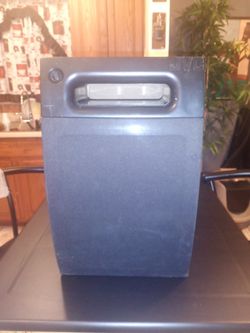 JVC 8"SUBWOOFER