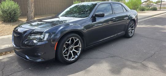 2018 crysler 300
